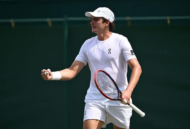 球员还是旁 球员还是旁